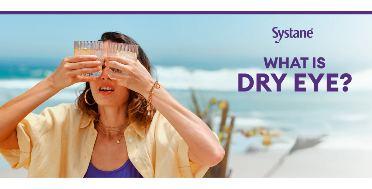 person rubbing eyes in front of a computer screen dry eye symptoms